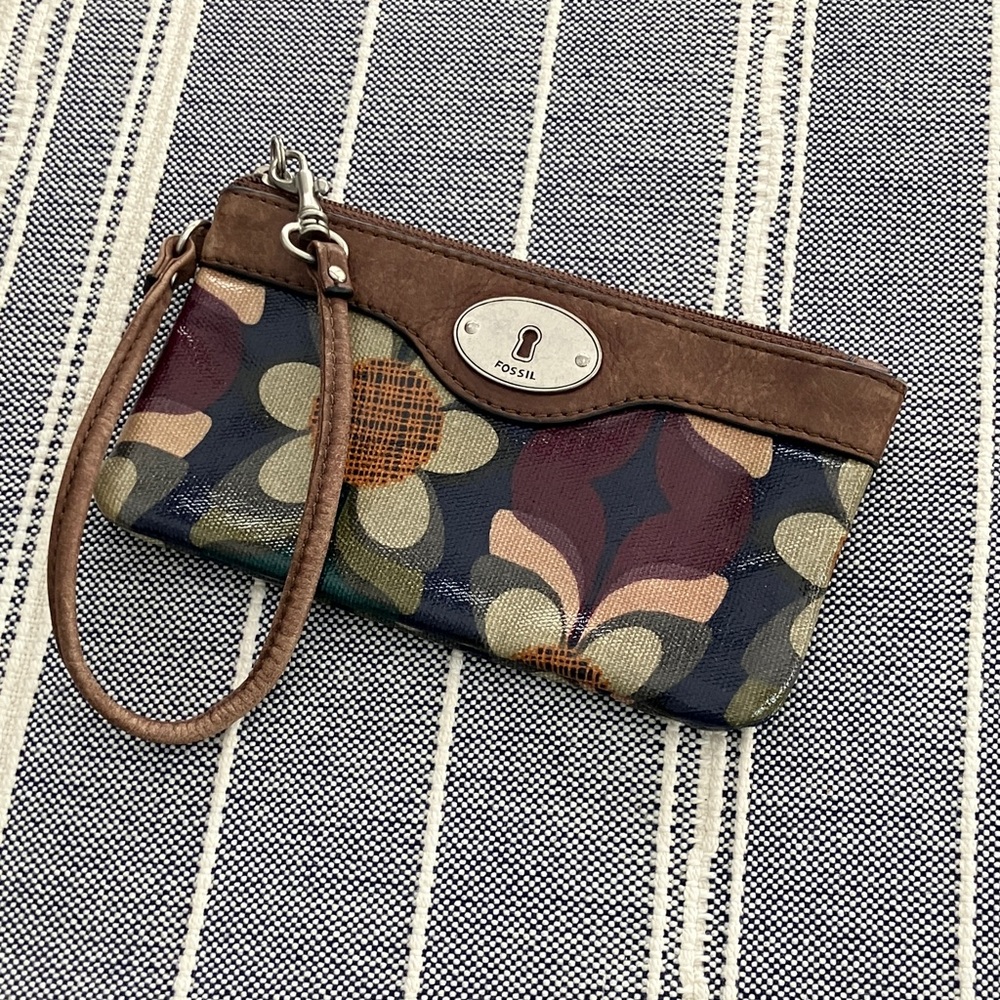 Fossil Multicolor Floral Wristlet
